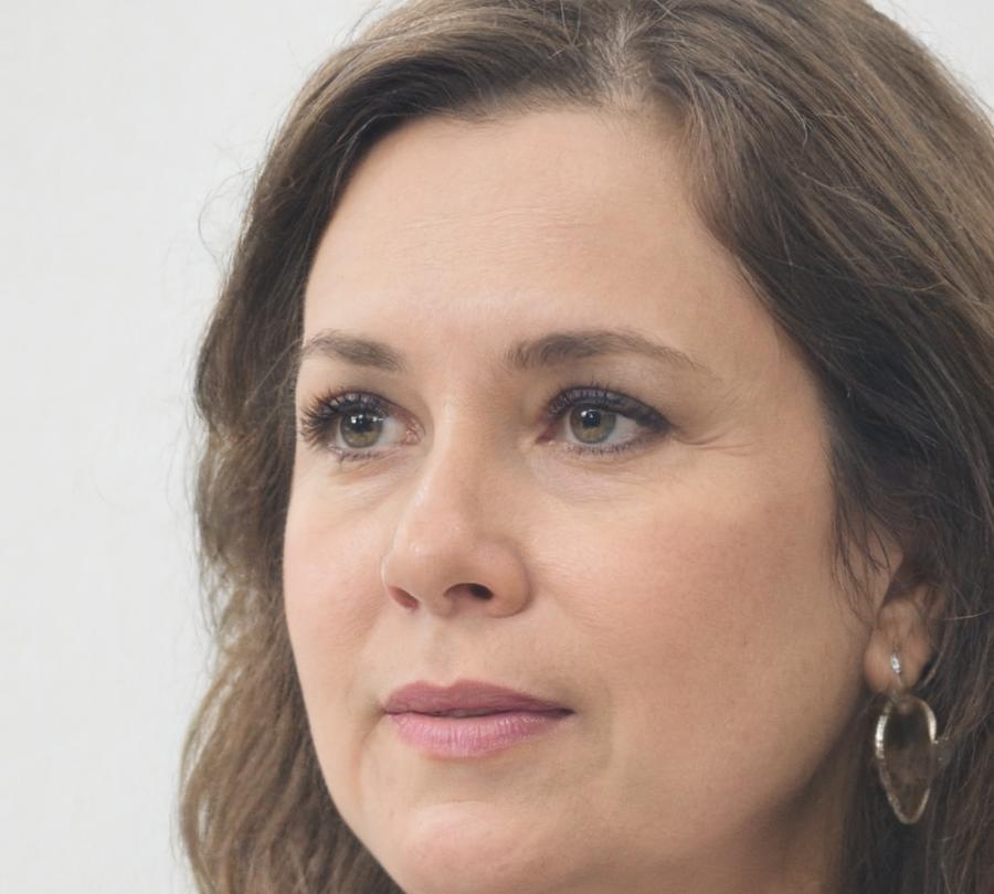 Siobhan Kiernan - Financial Strategy Instructor